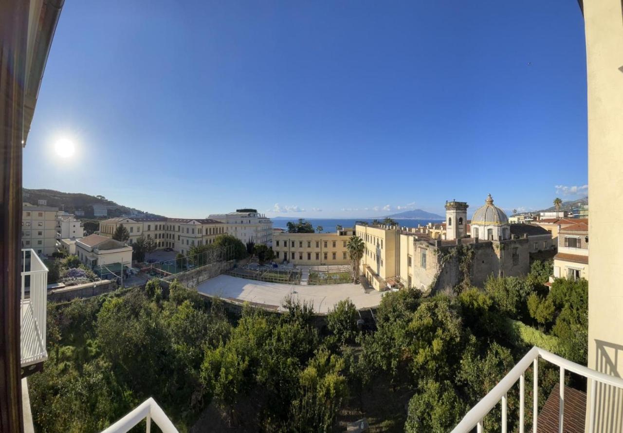 The Attico Bed & Breakfast Sorrento Ngoại thất bức ảnh